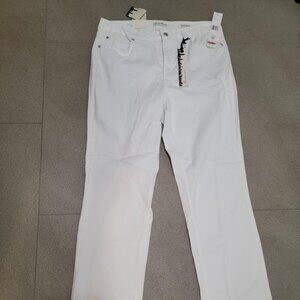 NWT Jones New York Secret Slimming Lexington White Denim Jeans Size 12 Regular